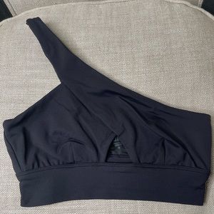 ALO yoga single shoulder sports bra